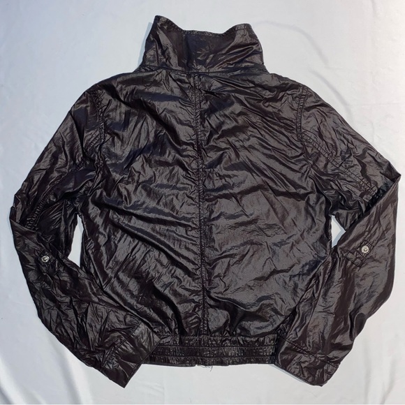 H&M Black Windbreaker 3/4 Sleeve Jacket - Picture 5 of 7